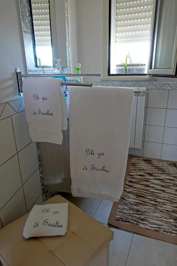 Gli Zii Di Sicilia Bed & Breakfast Racalmuto 0*,