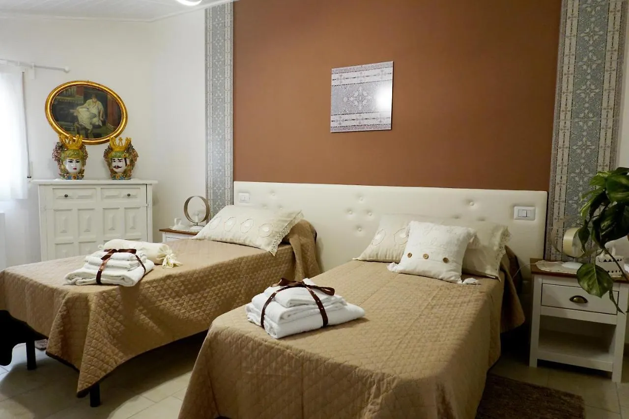 Gli Zii Di Sicilia Bed & Breakfast Racalmuto